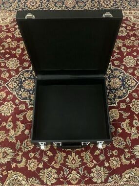 NEW BRIEFCASE